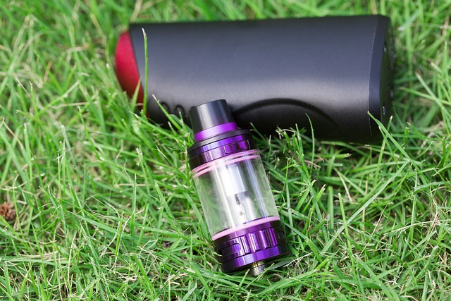 Cloak Vape Battery： Explore Power, Versatility, and Vaping Excellence!